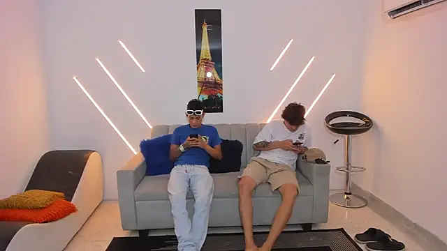 Snapshot of brutal_sex_room2 chatting on 11, 11, 2025 brutal sex room2 online show from 11, 11, 2025