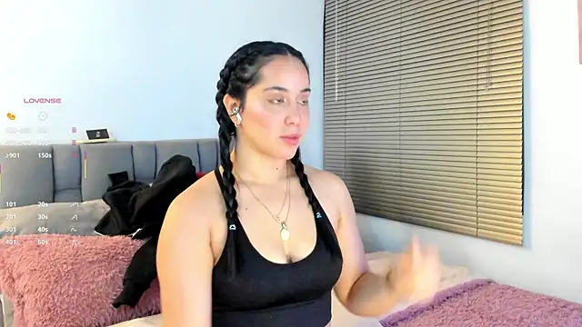 Snapshot of Gigi-bom chatting on 22, 5, 2026 Gigi-bom online show from 22, 5, 2026