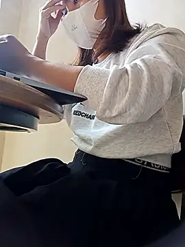 Michiko1 online show from 1, 12, 2025