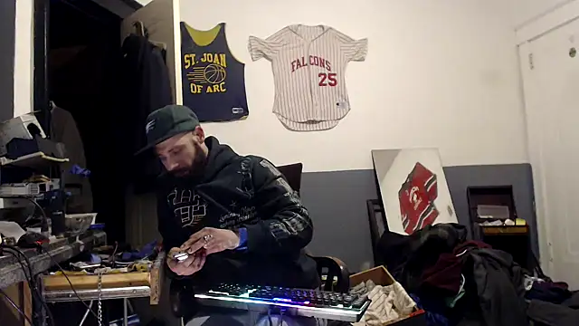 sledge901 online show from 2, 2, 2025