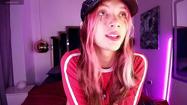 Snapshot of Feniix__ chatting on 22, 4, 2026 Feniix online show from 22, 4, 2026