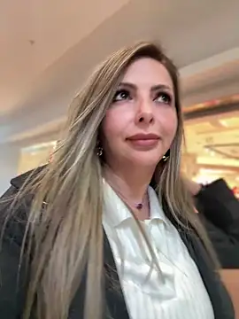  Abril-Office1 online show from 7, 1, 2026