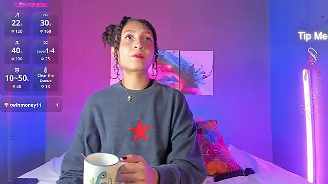 IsabellaSpencer online show from 16, 10, 2025