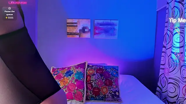 IsabellaSpencer online show from 23, 10, 2025