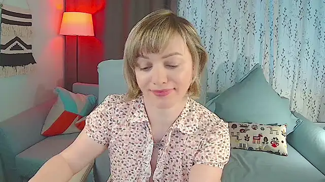 Snapshot of NandiSmile chatting on 11, 2, 2026 NandiSmile online show from 11, 2, 2026