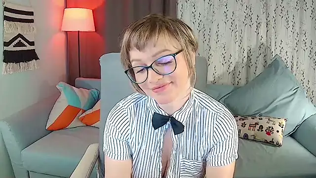 Snapshot of NandiSmile chatting on 17, 2, 2026 NandiSmile online show from 17, 2, 2026