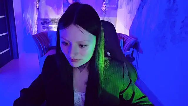 Snapshot of VeliraBraitberg chatting on 18, 12, 2024 VeliraBraitberg online show from 18, 12, 2024