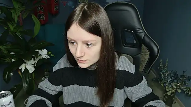 Snapshot of VeliraBraitberg chatting on 8, 2, 2025 VeliraBraitberg online show from 8, 2, 2025