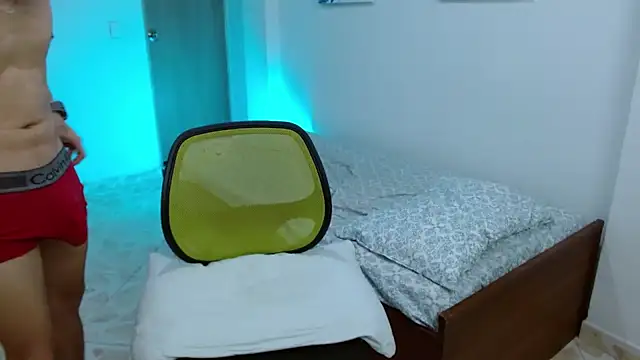 Snapshot of giannandblacke chatting on 11, 1, 2025 giannandblacke online show from 11, 1, 2025