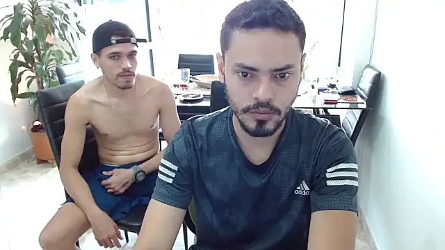 Snapshot of giannandblacke chatting on 28, 2, 2025 giannandblacke online show from 28, 2, 2025