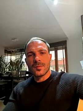 Adventurehotman online show from 8, 10, 2025