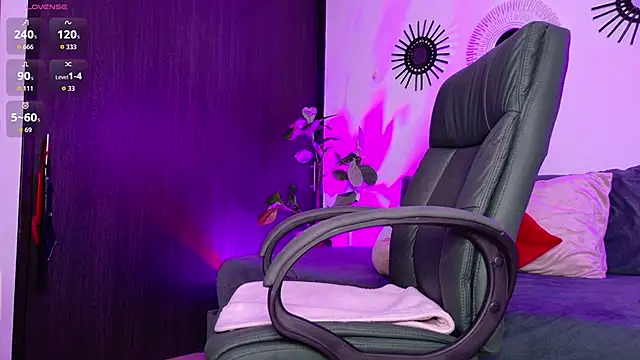 SexyCharlize08 online show from 16, 10, 2025