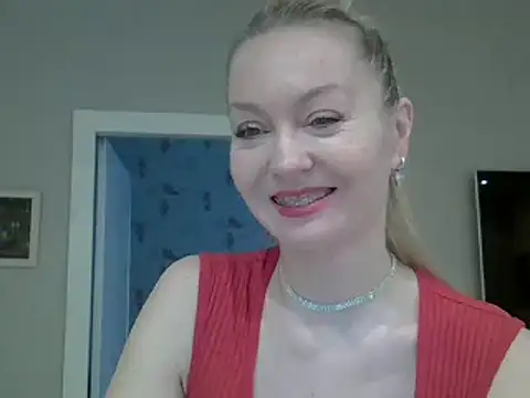 ZarinaSwift online show from 5, 2, 2025