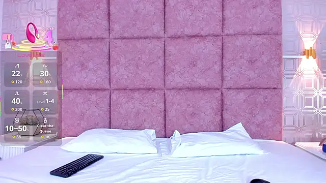 Snapshot of LiaVelez chatting on 14, 2, 2026 LiaVelez online show from 14, 2, 2026