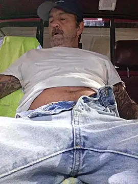 Hotbodyscottie online show from 1, 3, 2026