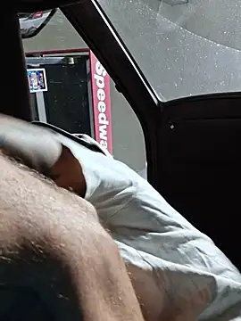 Hotbodyscottie online show from 15, 7, 2026