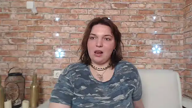 Amelia Kiss  online show from 20, 3, 2025