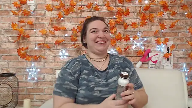 Amelia Kiss  online show from 22, 11, 2025