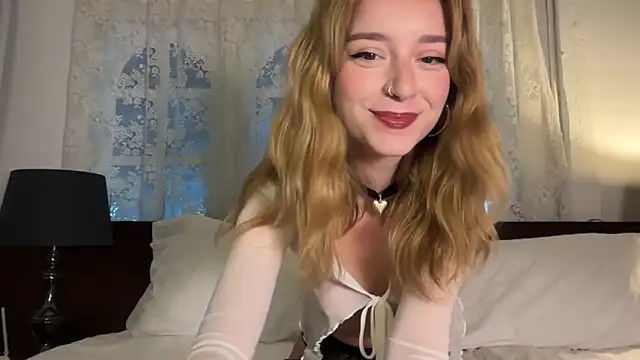 Snapshot of SirenaBelle chatting on 1, 5, 2026 SirenaBelle online show from 1, 5, 2026