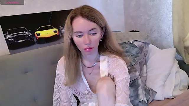 Snapshot of Bambixxxbaby chatting on 26, 9, 2025 Bambixxxbaby online show from 26, 9, 2025