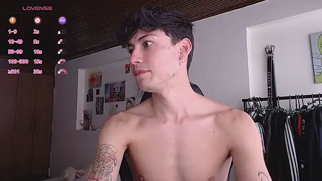 Amahd696 online show from 5, 11, 2025