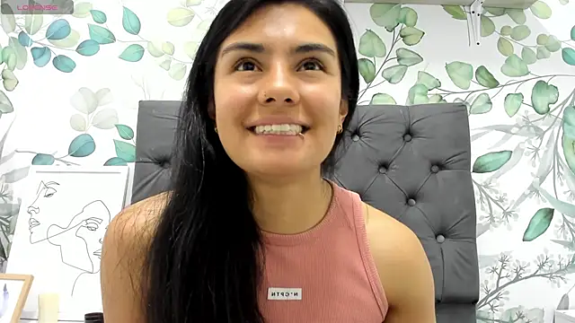 atilanadiaz7 online show from 28, 1, 2025