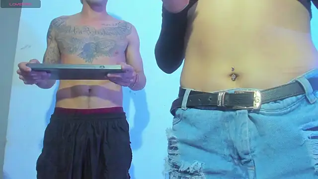 Snapshot of Camila_Coxx chatting on 8, 3, 2026 Camila Coxx online show from 8, 3, 2026