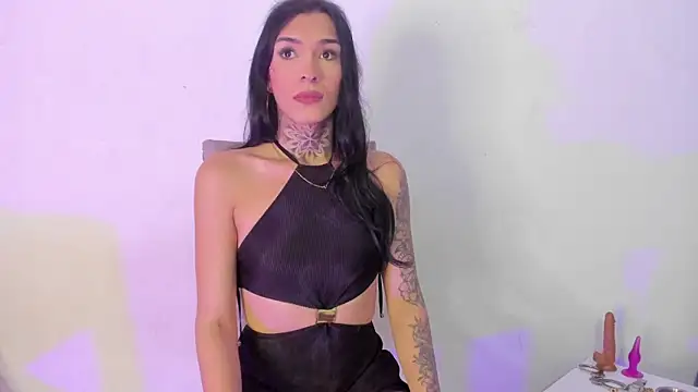 Snapshot of Camila_Coxx chatting on 9, 4, 2026 Camila Coxx online show from 9, 4, 2026