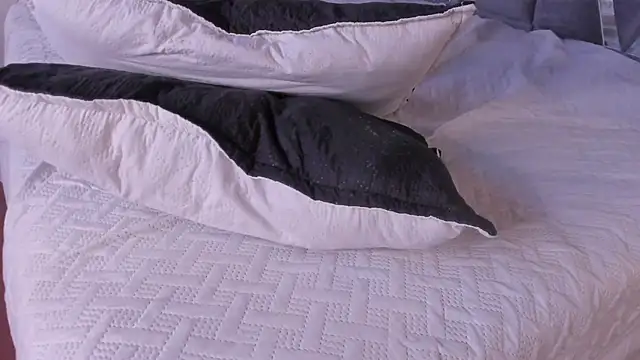 pamela-wells online show from 14, 3, 2025