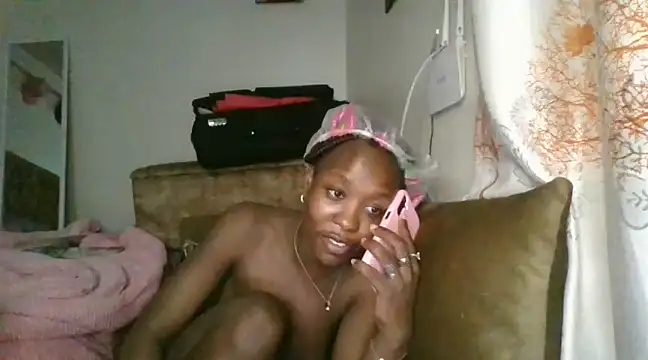 Snapshot of Sonnia_ chatting on 11, 12, 2024 Sonnia online show from 11, 12, 2024