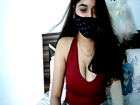 Snapshot of Gloie4u chatting on 9, 7, 2026 Gloie4u online show from 9, 7, 2026