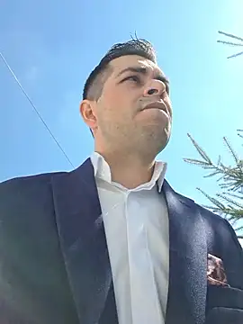 hornny1995 online show from 18, 4, 2026