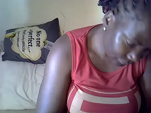 Snapshot of Sweetreena chatting on 3, 12, 2025 Sweetreena online show from 3, 12, 2025