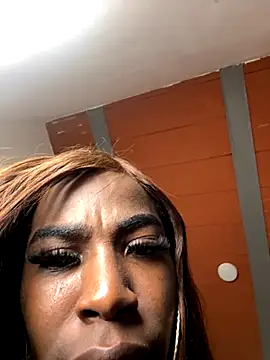 Richchocolatesweet  online show from 11, 11, 2025