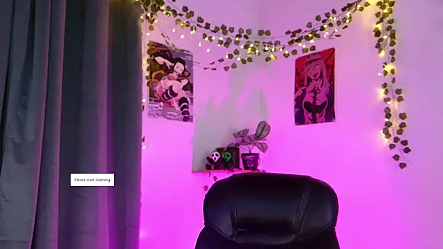 Snapshot of vayolett01_dakotta chatting on 17, 4, 2026 vayolett01 dakotta online show from 17, 4, 2026