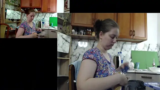 Sakura Green online show from 22, 11, 2025