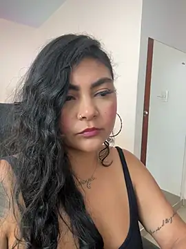 Snapshot of Juli_Walker chatting on 1, 3, 2026 Juli Walker online show from 1, 3, 2026