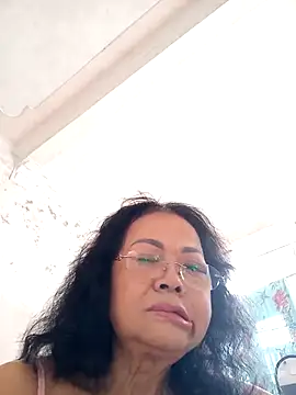 Hotestlove online show from 6, 11, 2025