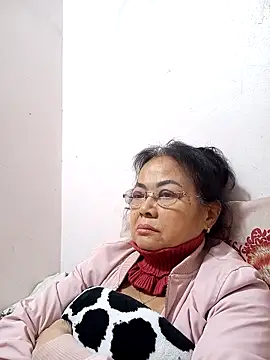 Hotestlove online show from 4, 2, 2026