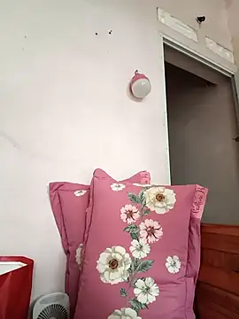 Hotestlove online show from 15, 4, 2026