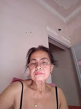Snapshot of Hotestlove chatting on 19, 6, 2026 Hotestlove online show from 19, 6, 2026