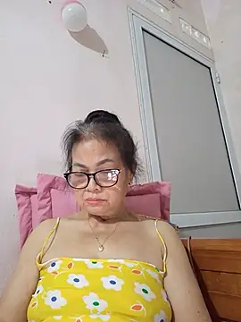 Snapshot of Hotestlove chatting on 25, 6, 2026 Hotestlove online show from 25, 6, 2026