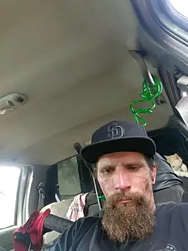 Snapshot of Crackkers chatting on 3, 1, 2025 Crackkers online show from 3, 1, 2025