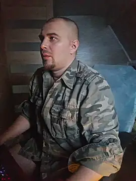 Foxyshaved online show from 16, 11, 2025