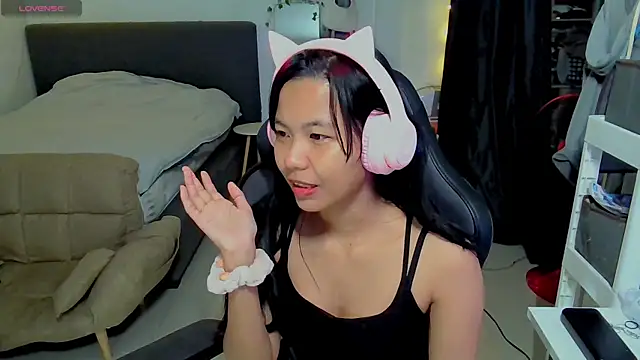 Snapshot of Kana_G chatting on 23, 1, 2025 Kana G online show from 23, 1, 2025