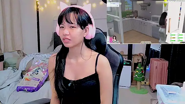 Snapshot of Kana_G chatting on 13, 2, 2025 Kana G online show from 13, 2, 2025