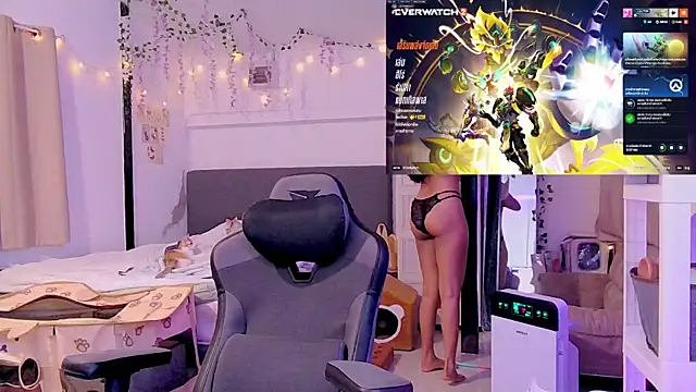 Snapshot of Kana_G chatting on 13, 3, 2025 Kana G online show from 13, 3, 2025