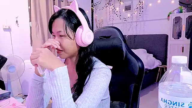 Snapshot of Kana_G chatting on 21, 3, 2025 Kana G online show from 21, 3, 2025