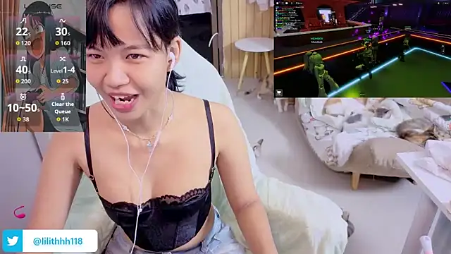 Snapshot of Kana_G chatting on 24, 11, 2025 Kana G online show from 24, 11, 2025