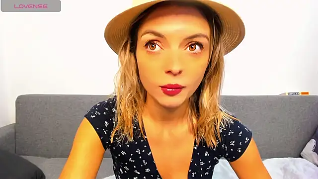  ellen meow  online show from 9, 11, 2025